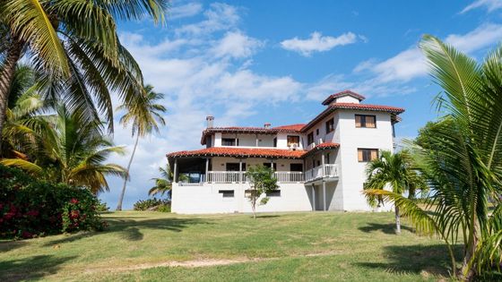 blog_What-Makes-the-Caribbean-a-Unique-Real-Estate-Destination_